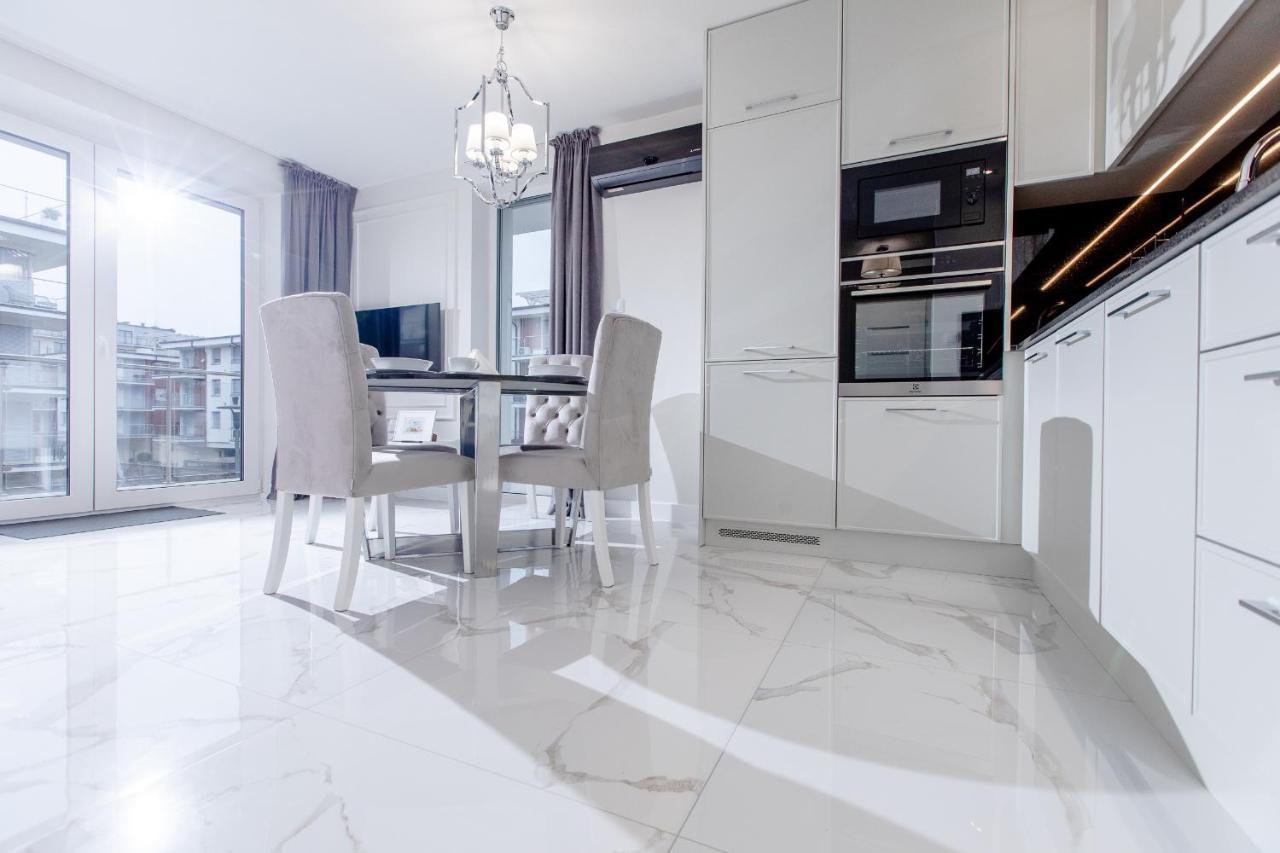 Resort Apartamenty Klifowa Rewal 72 外观 照片